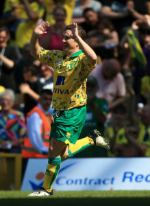 Norwich City Legends v Inter Forever - 25th Anniversary Fixture, Carrow Road, Norwich. UK. 20 MAY 2018